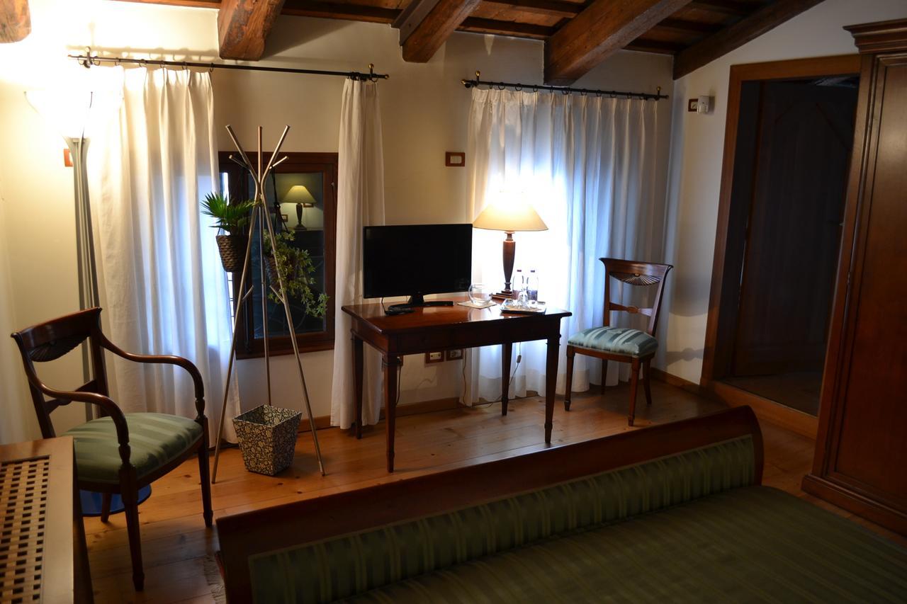 ホテルPalazzo Bortolan トレヴィーゾ エクステリア 写真